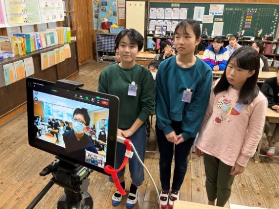 気仙沼市立唐桑小学校と交流しました